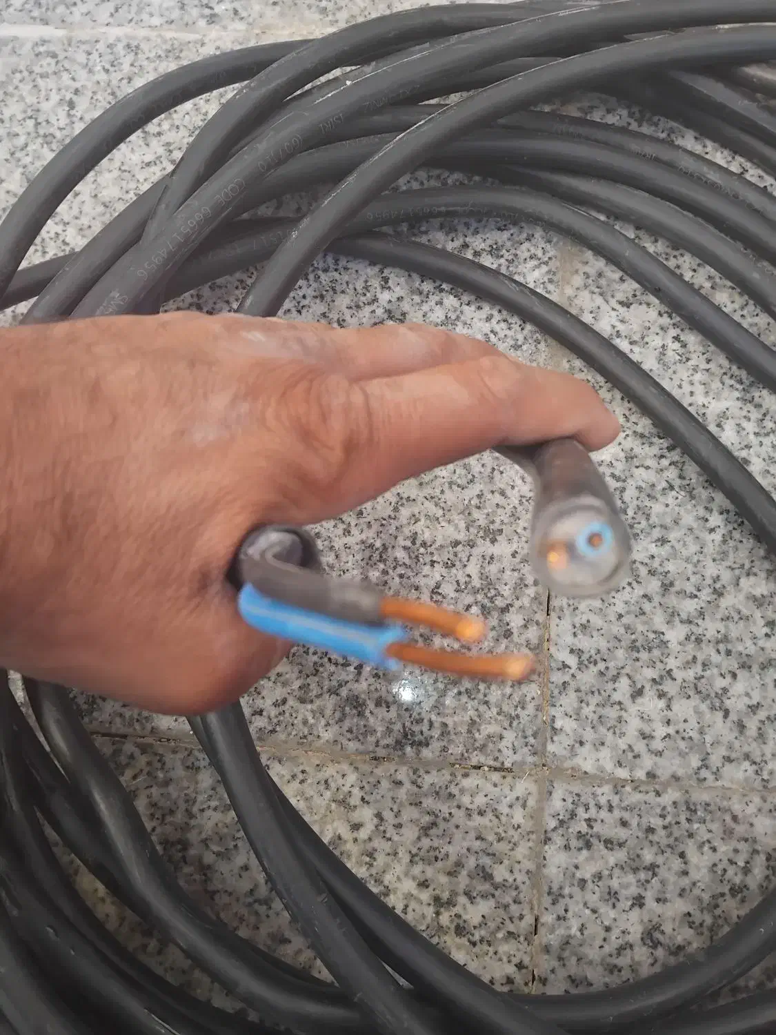 کابل ۲در۱۰خشک مسی|سایر لوازم برقی|شیراز, سرو|دیوار