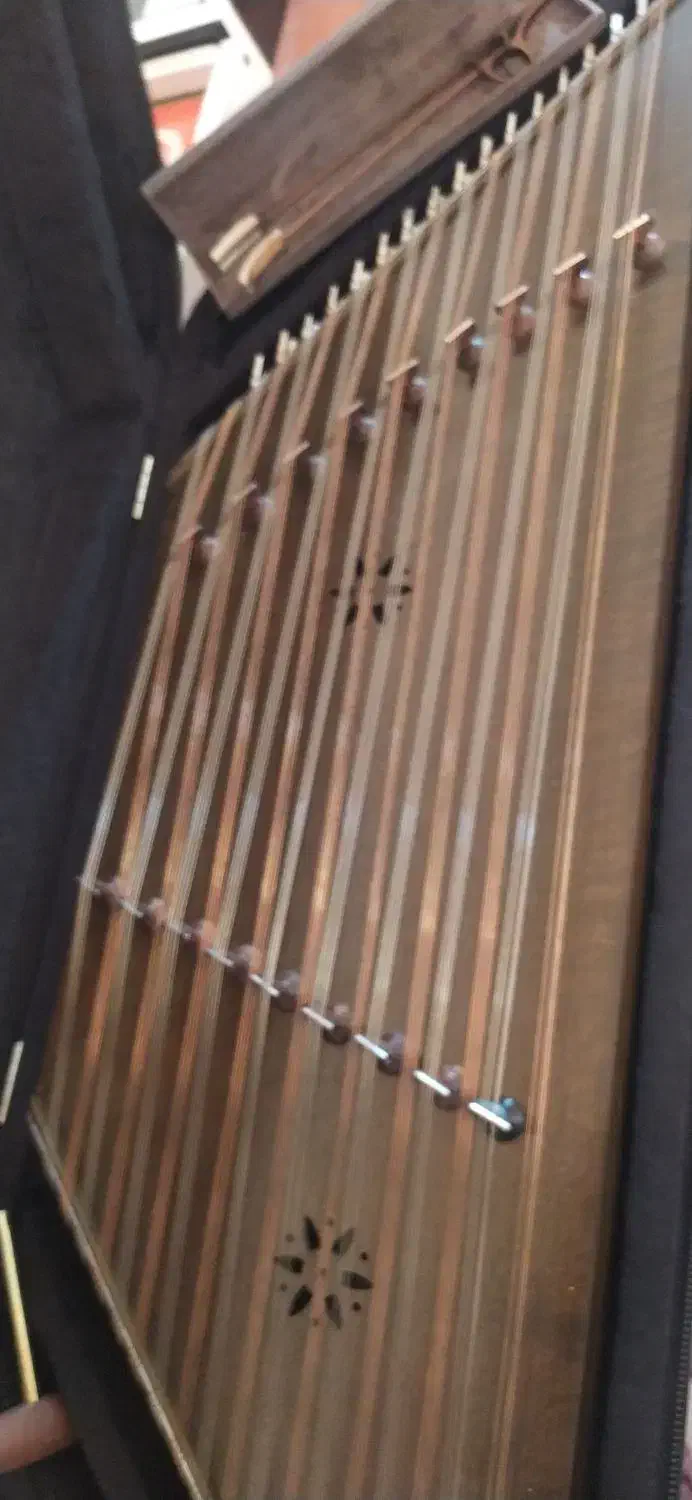 سنتور 2 مهر گوهری|سازهای سنتی|زابل, |دیوار