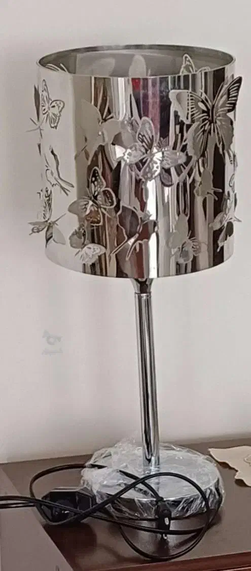 آباژور استیل پروانه ای در حد نو|چراغ خواب و آباژور|شهریار, شهریار|دیوار