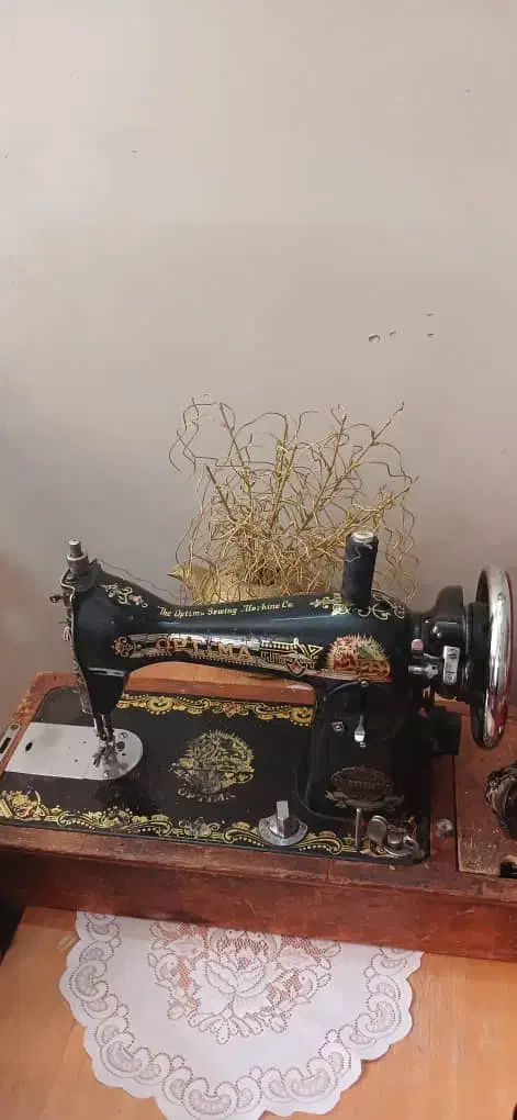 چرخ خیاطی قدیمی|چرخ خیاطی و ریسندگی|تبریز, |دیوار