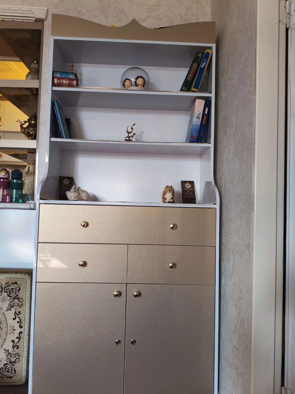 کتابخانه|کتابخانه، شلف، قفسه‌های دیواری|تبریز, |دیوار