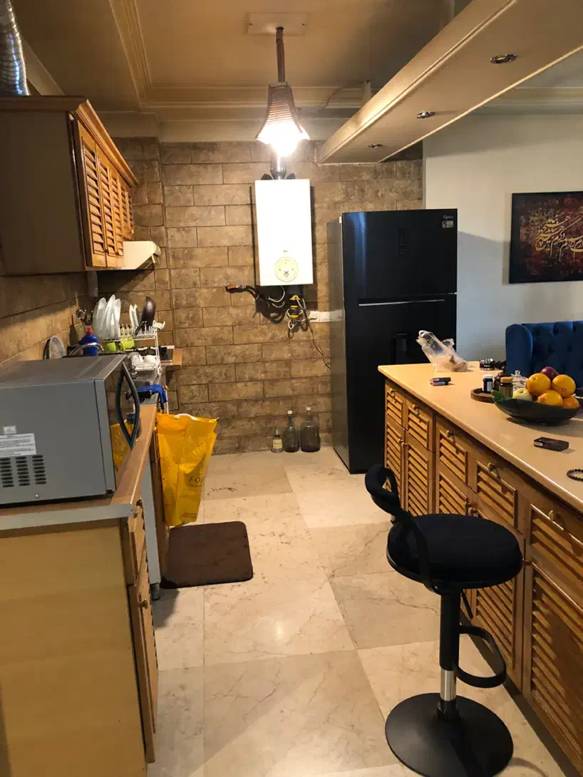 ۸۲متر دو خوابه تکواحدی  فاطمی (شمالی)