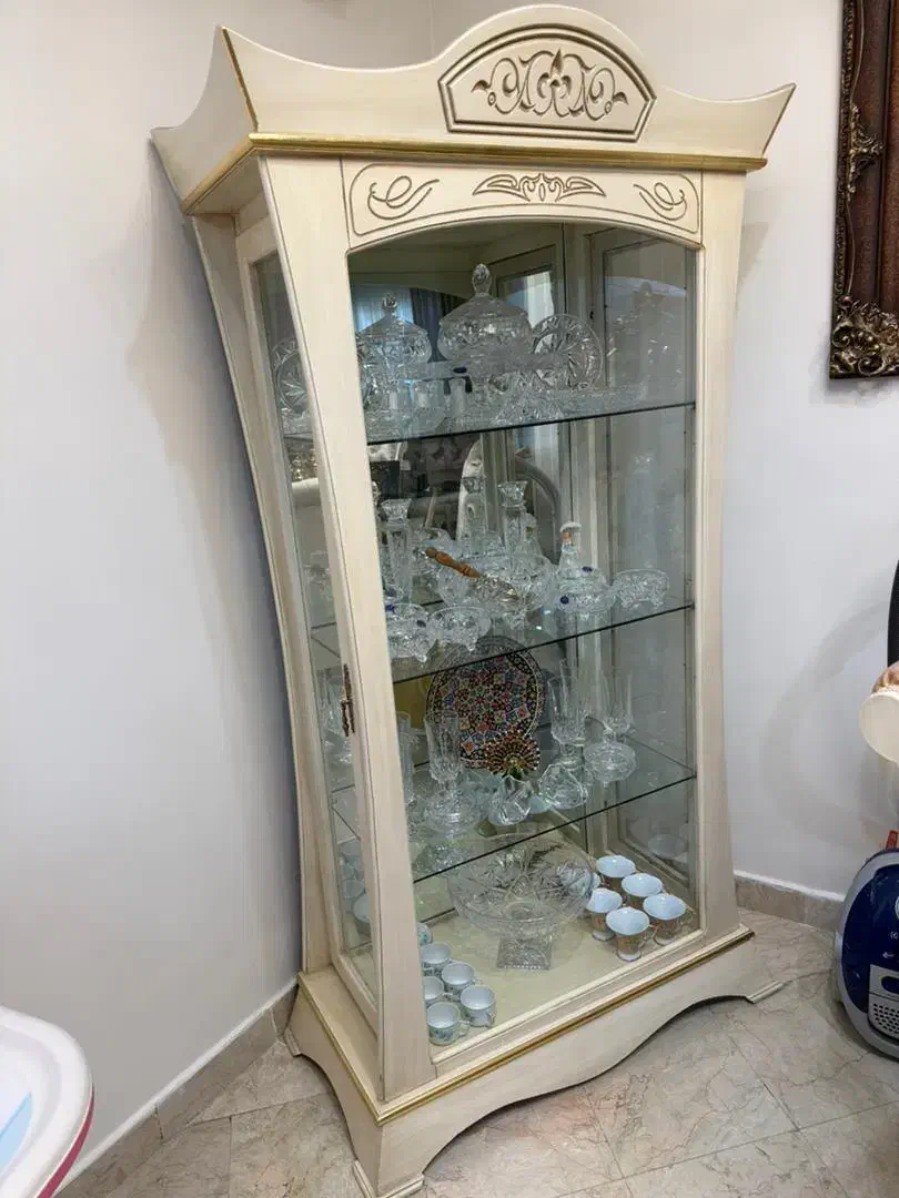 بوفه|بوفه، ویترین، کنسول|تهران, حسینآباد|دیوار