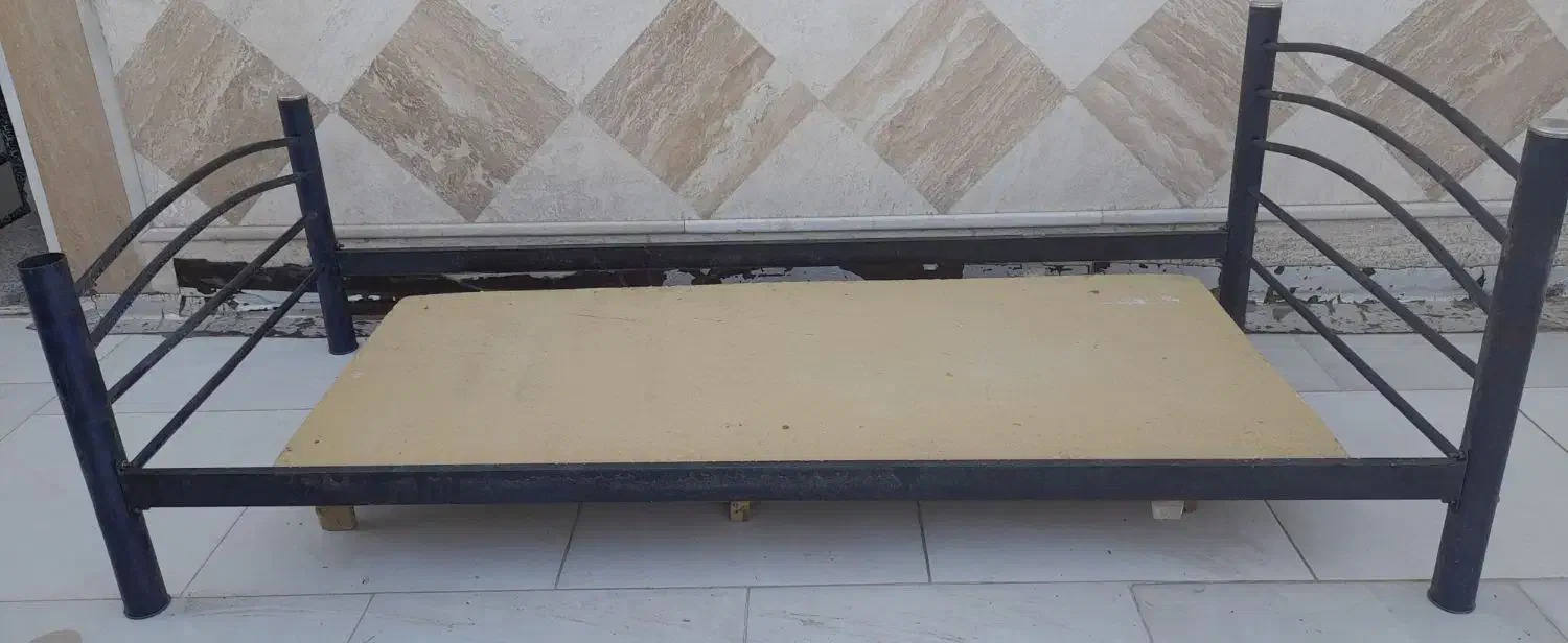 تخت یکنفره فلزی|تخت و سرویس خواب|بیرجند, |دیوار
