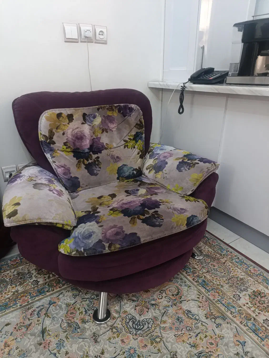 مبل گردان راحتی|مبلمان خانگی و میز عسلی|شهریار, کهنز|دیوار