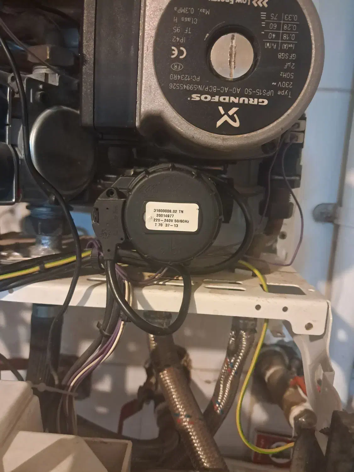 تعمیر و سرویس پکیج پمپ ابگرمکن مشعل|خدمات پیشه و مهارت|کرمانشاه, |دیوار