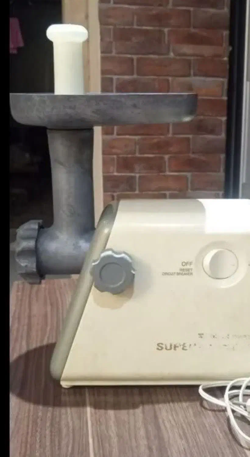 چرخ گوشت|خردکن، آسیاب، غذاساز|مبارکه, |دیوار