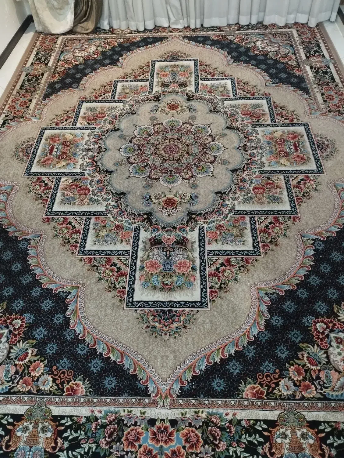 یک جفت فرش9 متری کاشان 700شانه تراکم2250مدل ناردون|فرش|تهران, طیب|دیوار