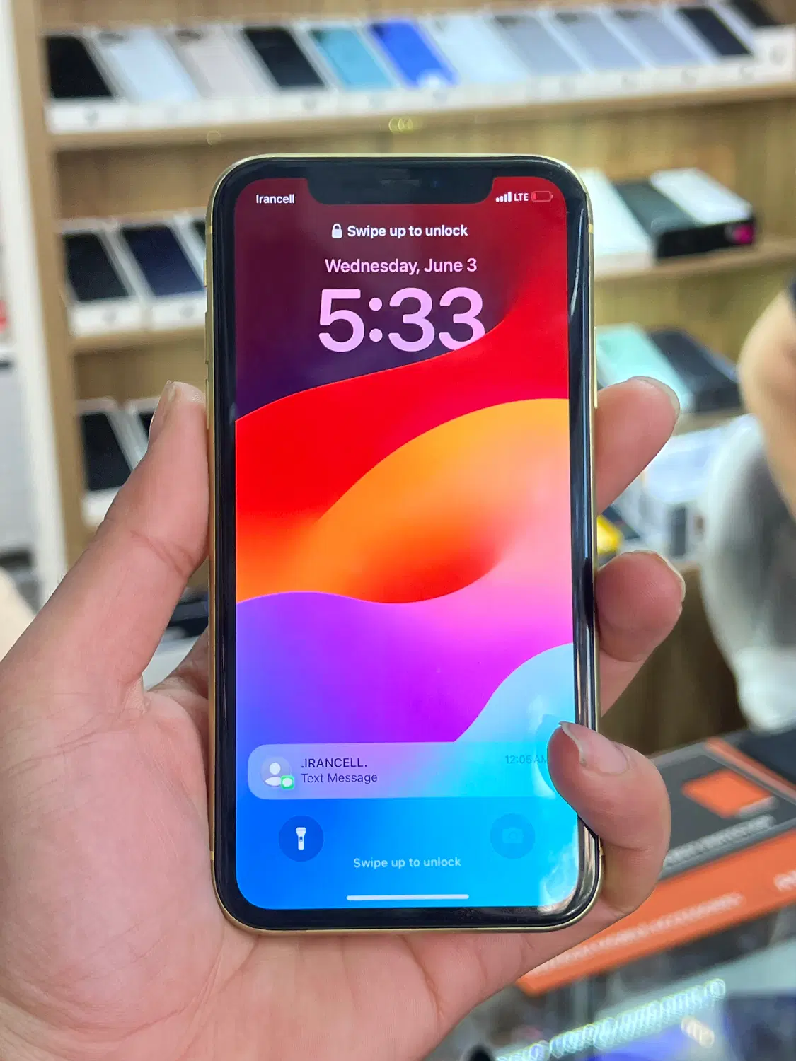 Iphone 11 normal|موبایل|همدان, |دیوار