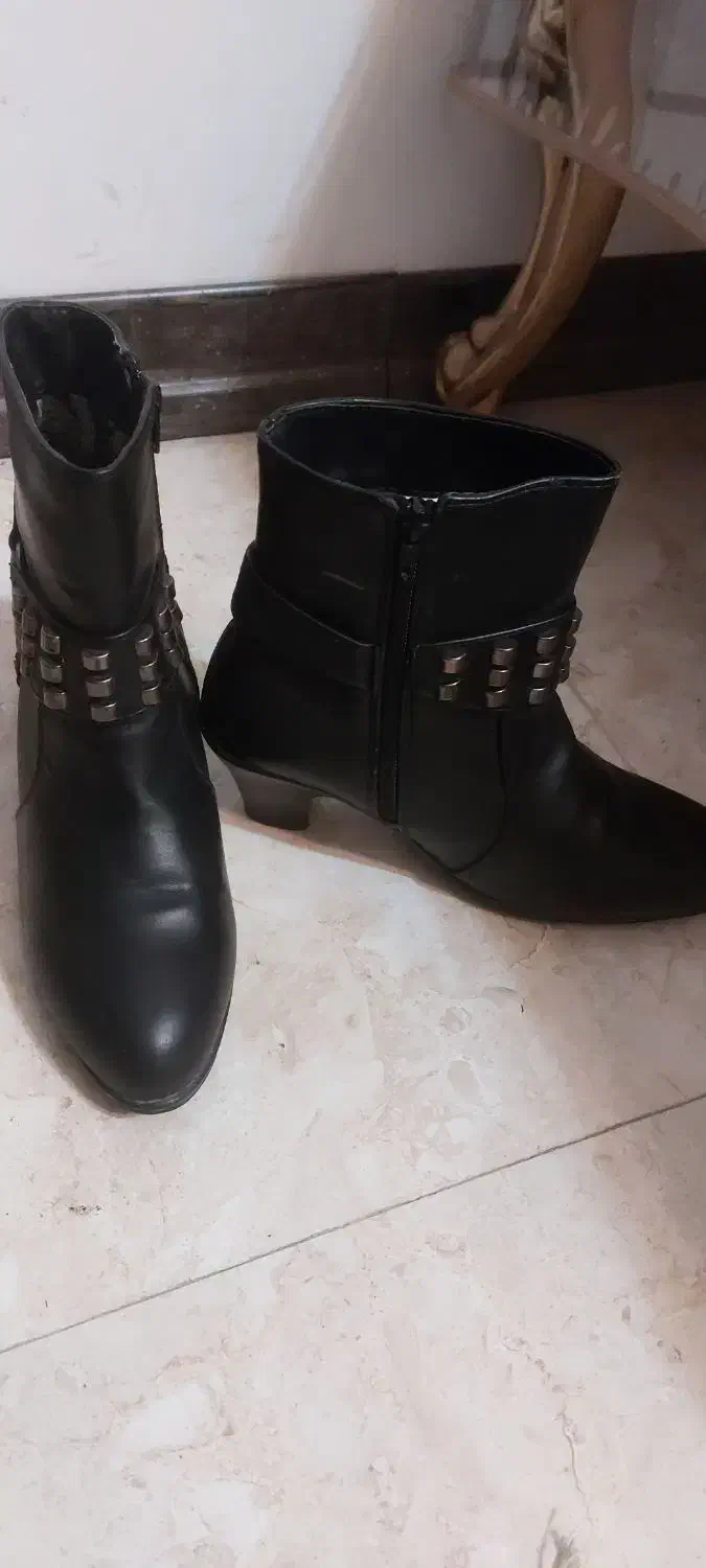 کفش چرم سایز۳۹و۳۸|کیف، کفش، کمربند|خرم‌آباد, |دیوار