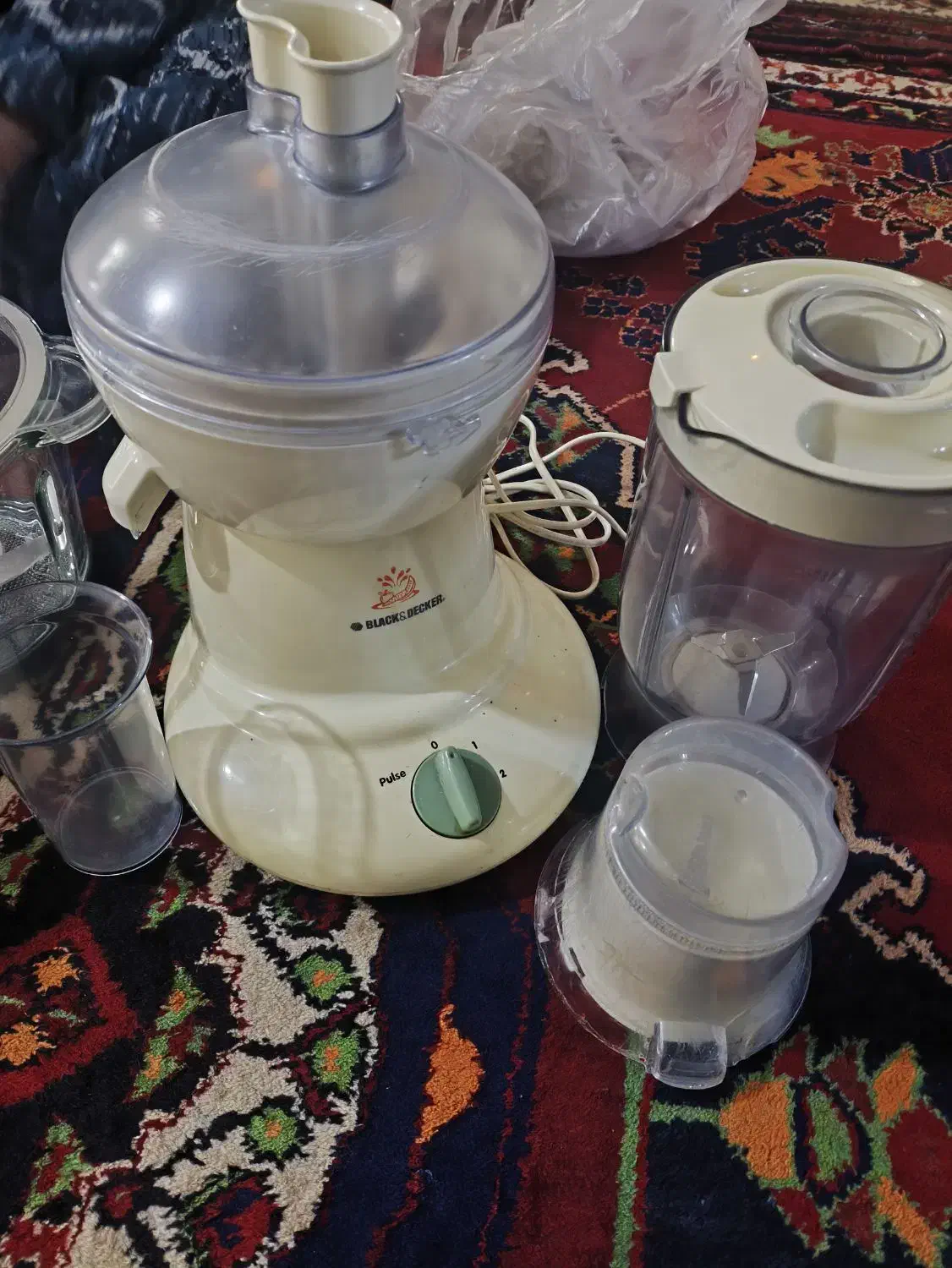 وسایل برقی|آبمیوه‌گیر و آب‌مرکبات‌گیر|سیرجان, |دیوار