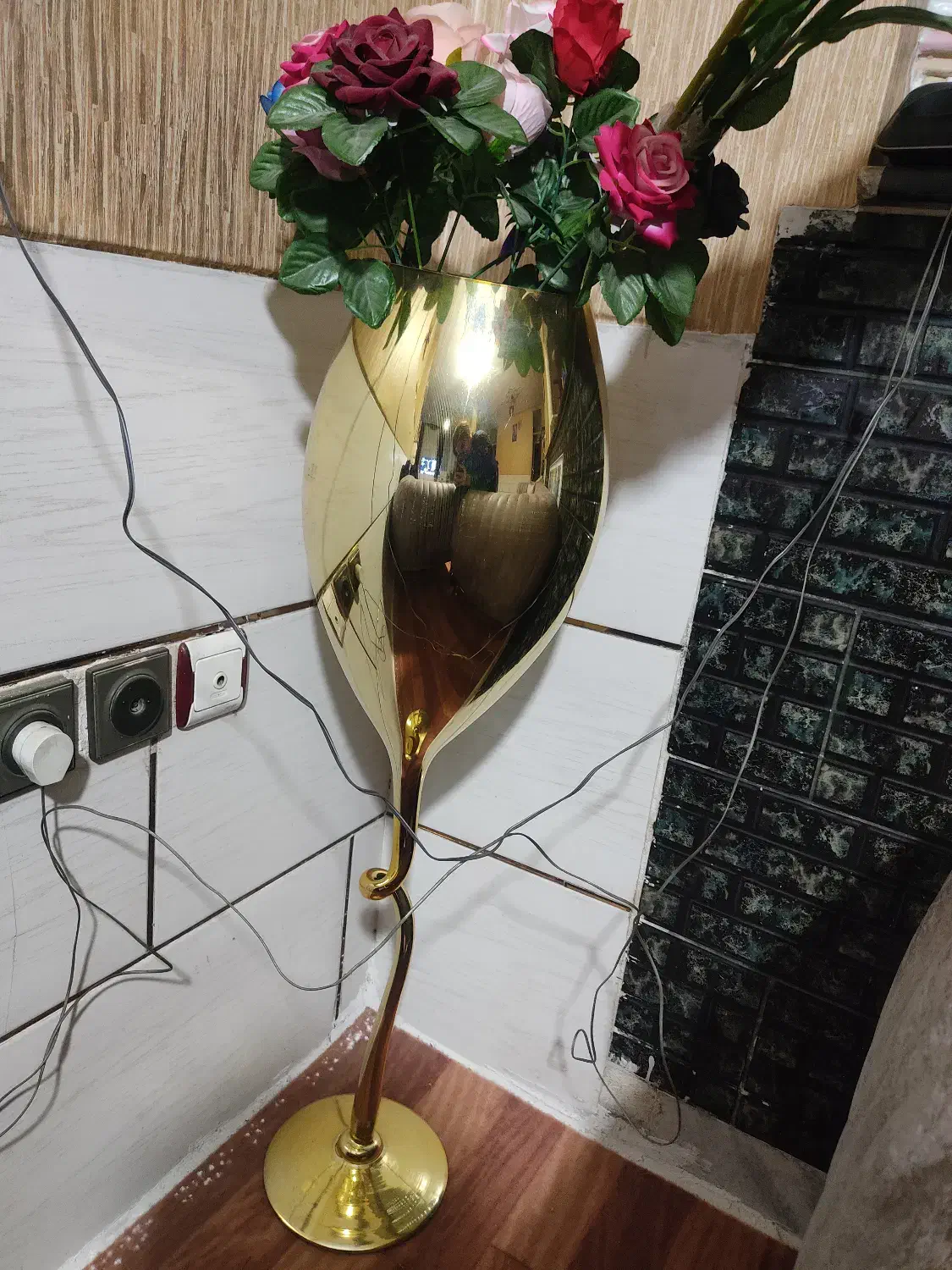 گلدان نو نو|گل مصنوعی|شیراز, لشکری‎|دیوار