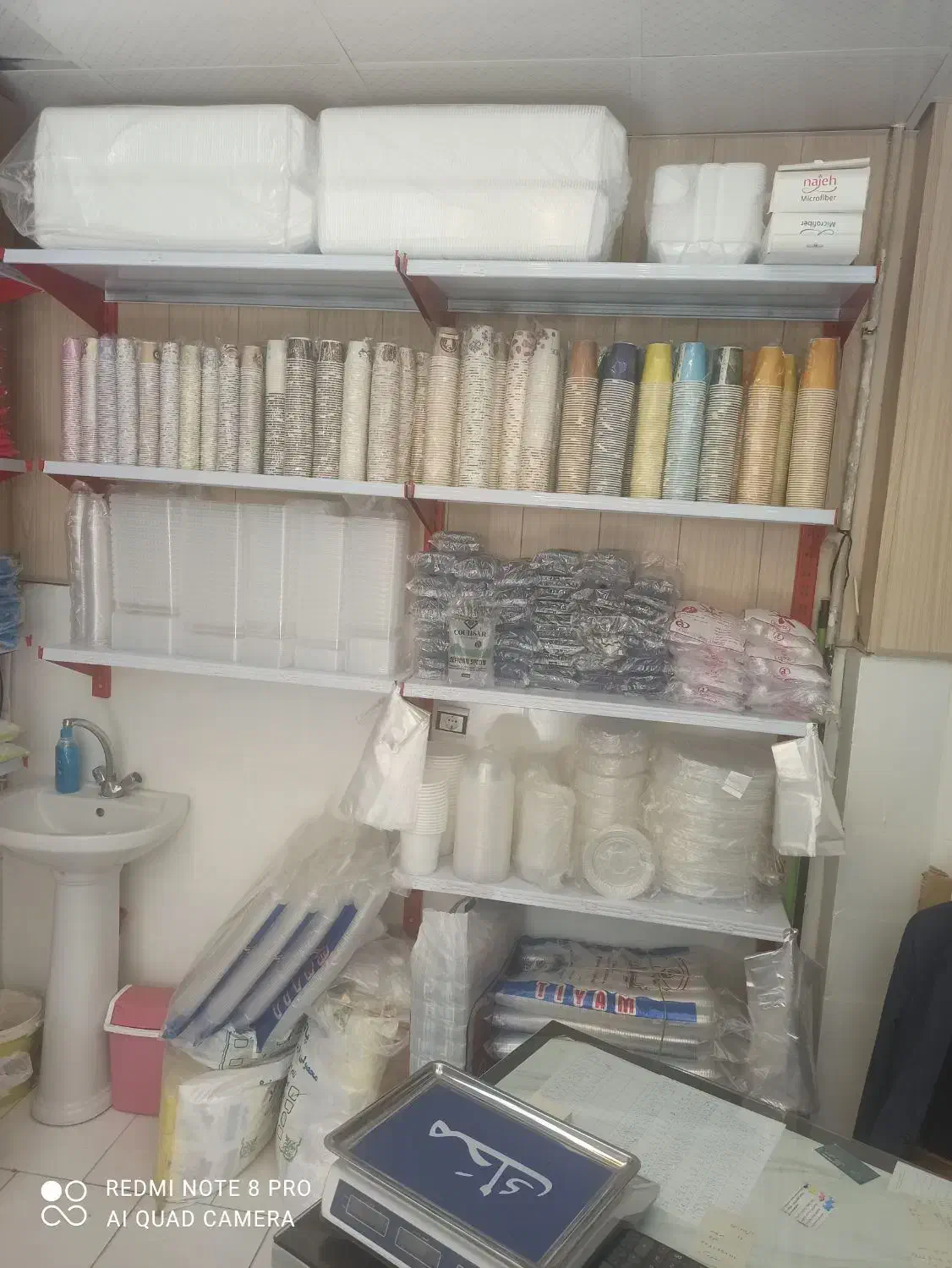 پخش انواع سفره وظروف یکبار مصرف|ظروف نگهدارنده، پلاستیکی، یک‌بارمصرف|اراک, |دیوار