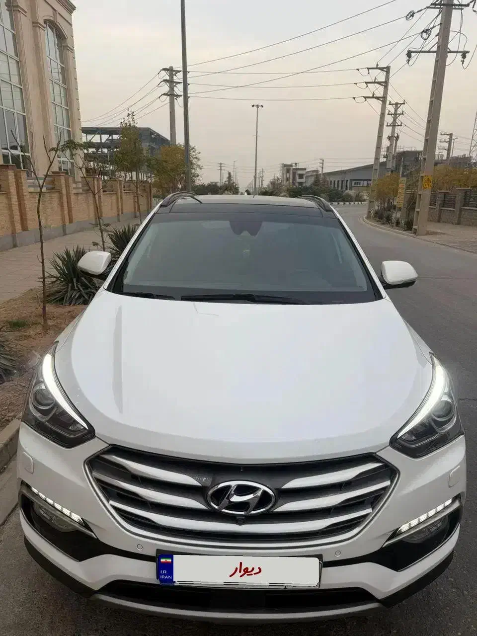 سانتافه 2017|خودرو سواری و وانت|تهران, حافظیه|دیوار