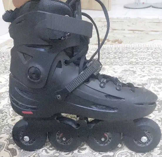 کفش اسکیت|دوچرخه، اسکیت، اسکوتر|حمیدیا, |دیوار