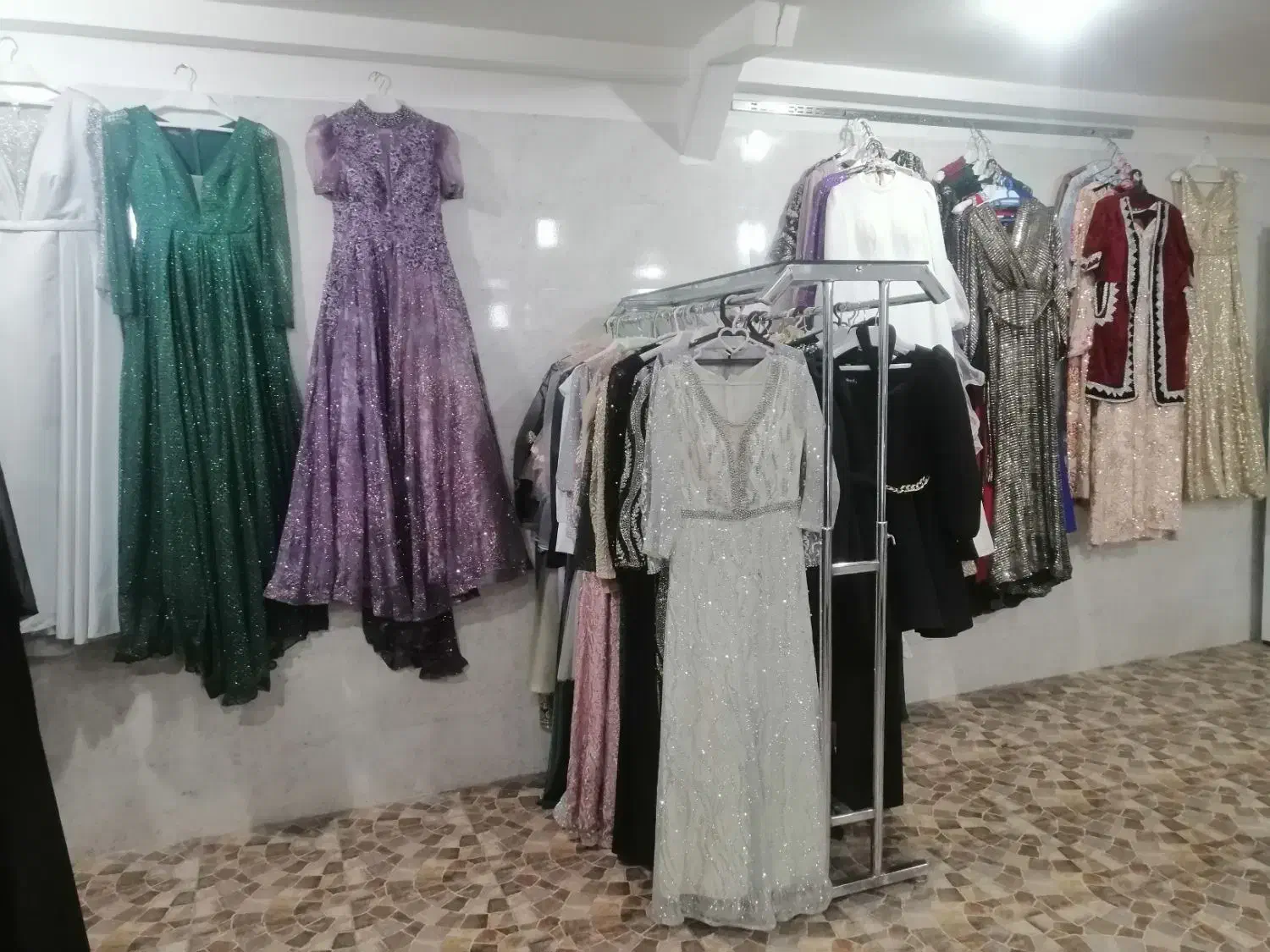 اجاره لباس مجلسی در گلدشت شرقی|لباس|خرم‌آباد, |دیوار