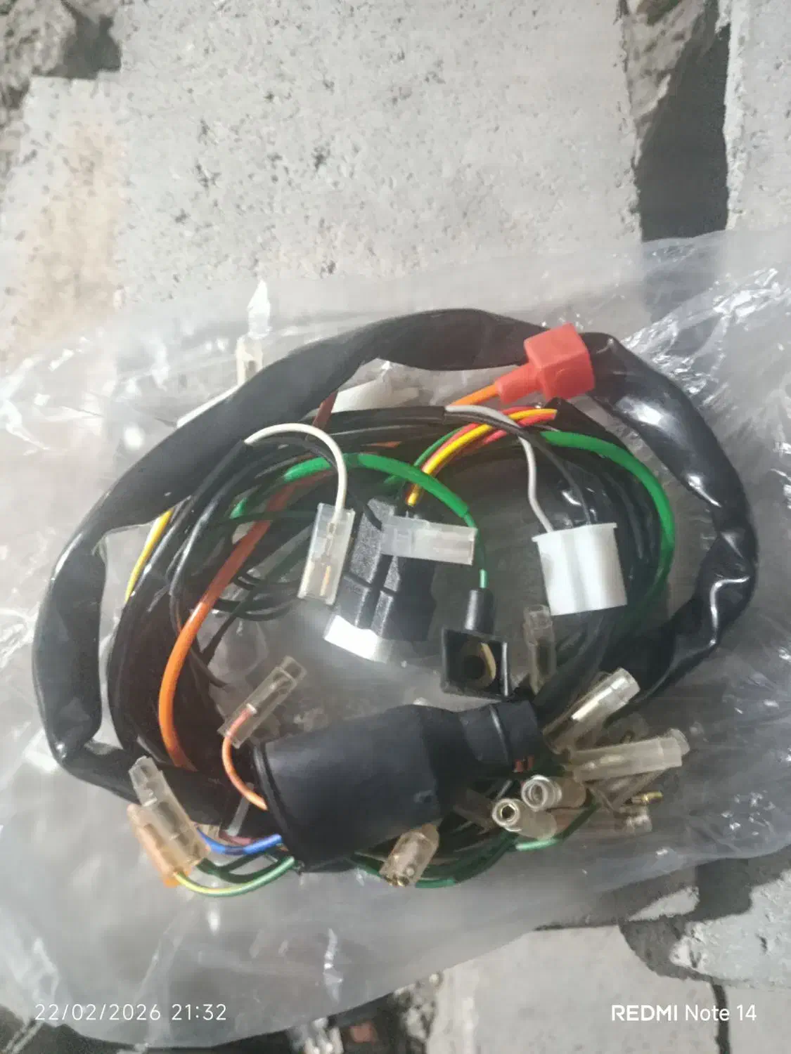 سیم کشی|قطعات یدکی و لوازم جانبی|رودان, |دیوار