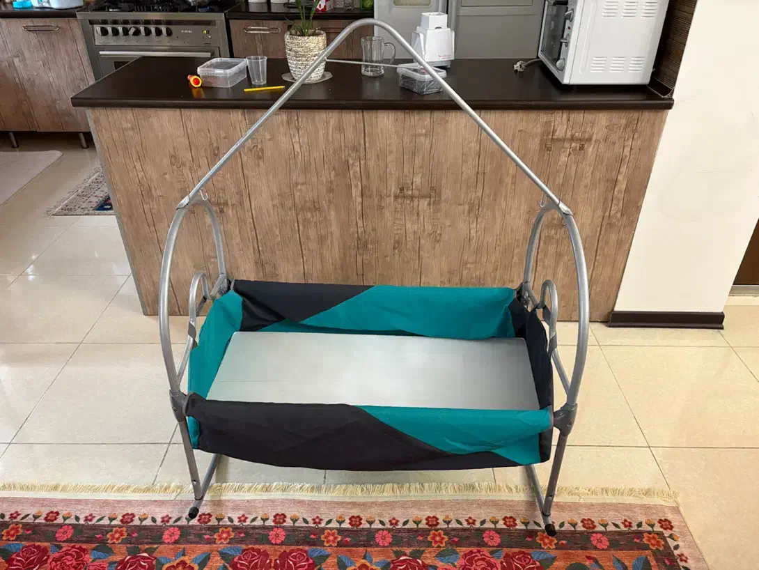 تخت نوزاد|اسباب و اثاث بچه|تهران, ونک|دیوار