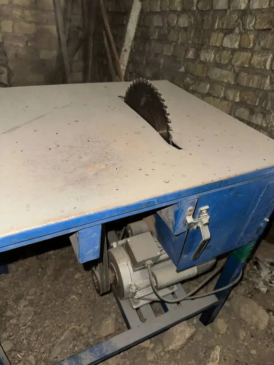 فروش کارگاه و دستگاه برش چوب و زغال و بلو|ماشینآلات صنعتی|پیر بکران, |دیوار