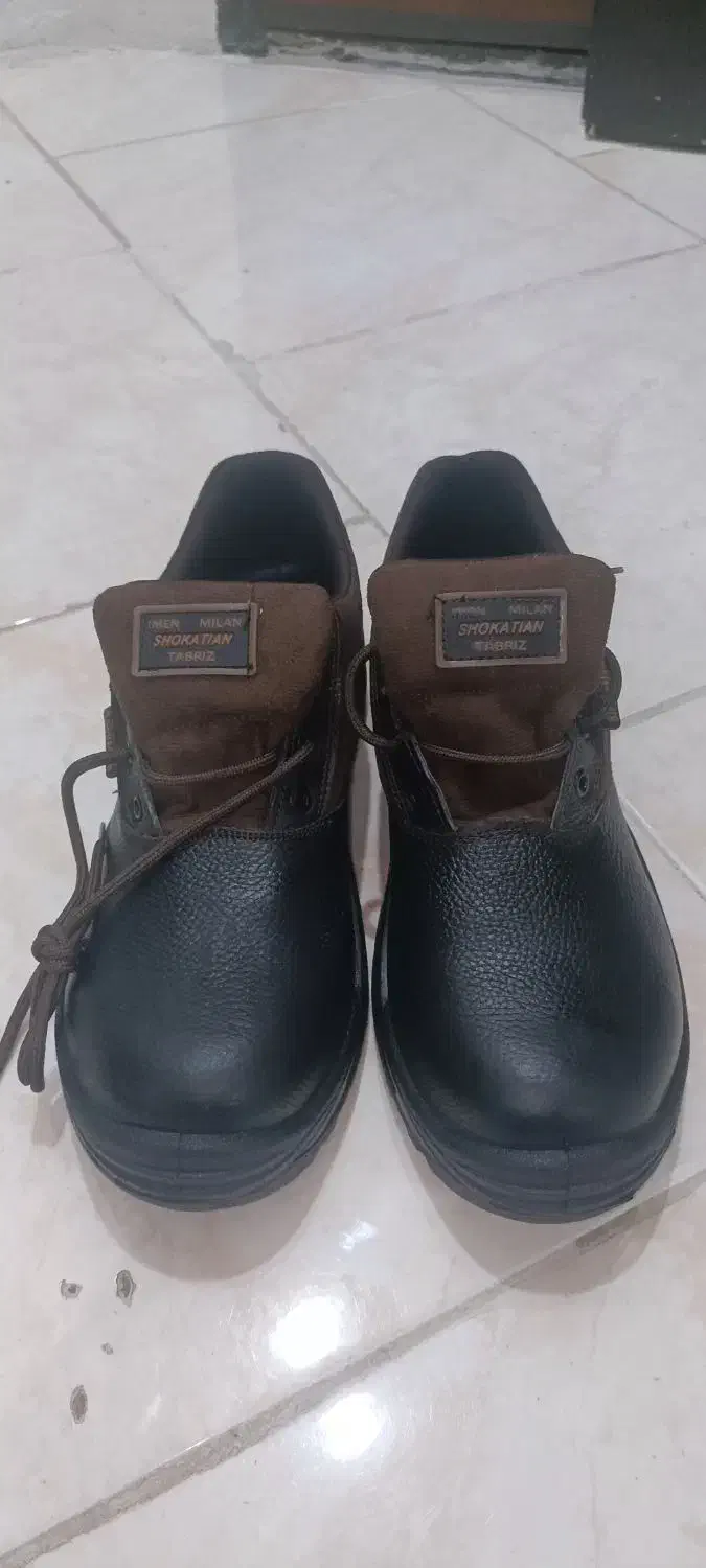 کفش ایمنی کار|کیف، کفش، کمربند|ارومیه, |دیوار