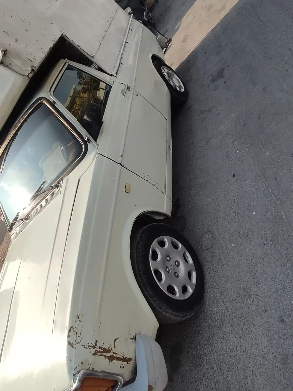 وانت پیکان|خودرو سواری و وانت|اصفهان, فرودگاه|دیوار