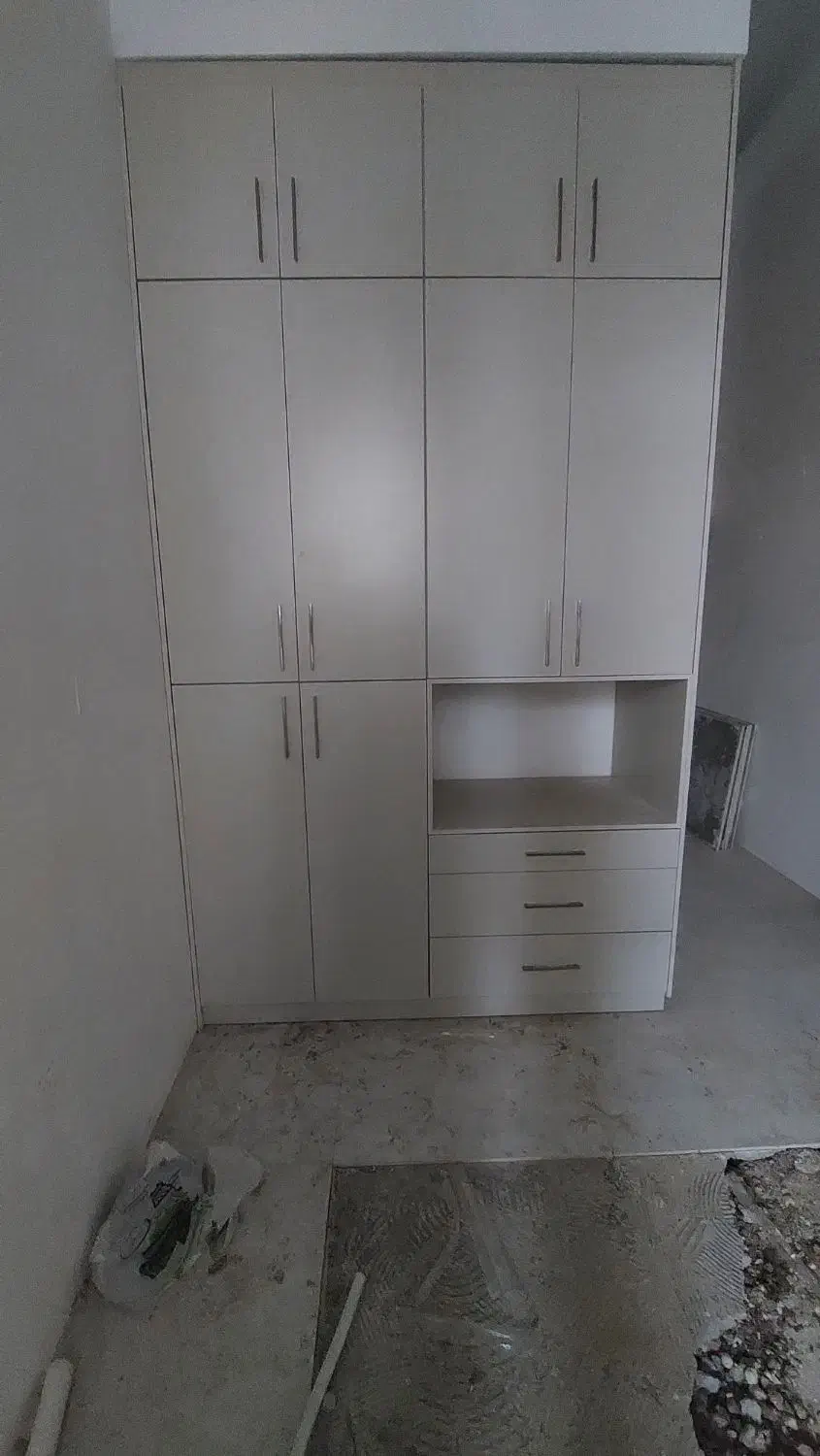 نصاب کابینت و کمد|خدمات پیشه و مهارت|هشتگرد, فاز ۳ مهستان|دیوار