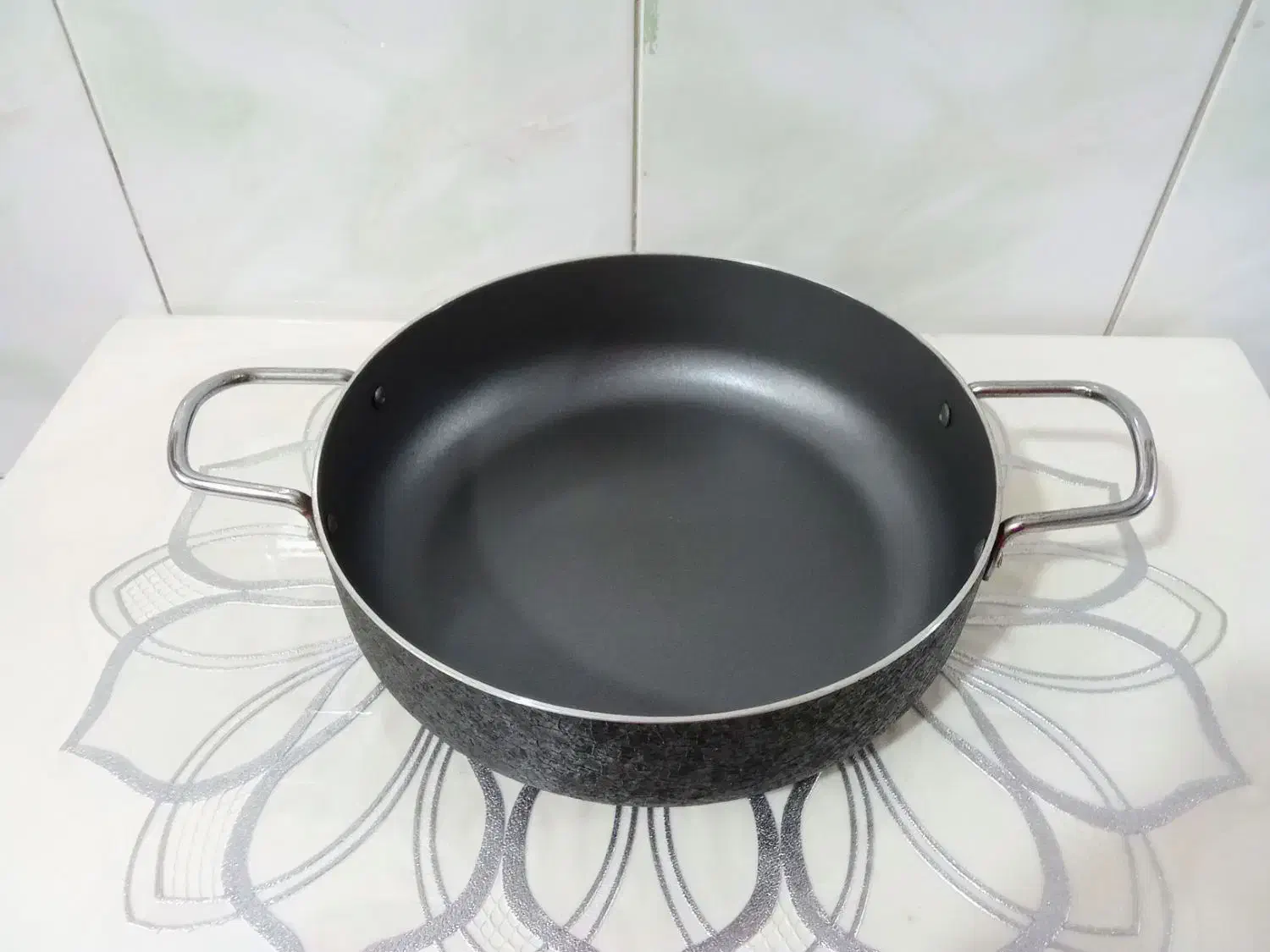 ماهیتابه تفلون|ظروف پخت‌وپز|محمدیه-قزوین, |دیوار