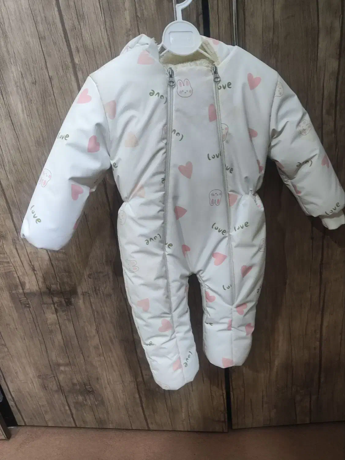 سر همی کاپشن دو بار به دخترم پوشویده|کفش و لباس بچه|قزوین, |دیوار