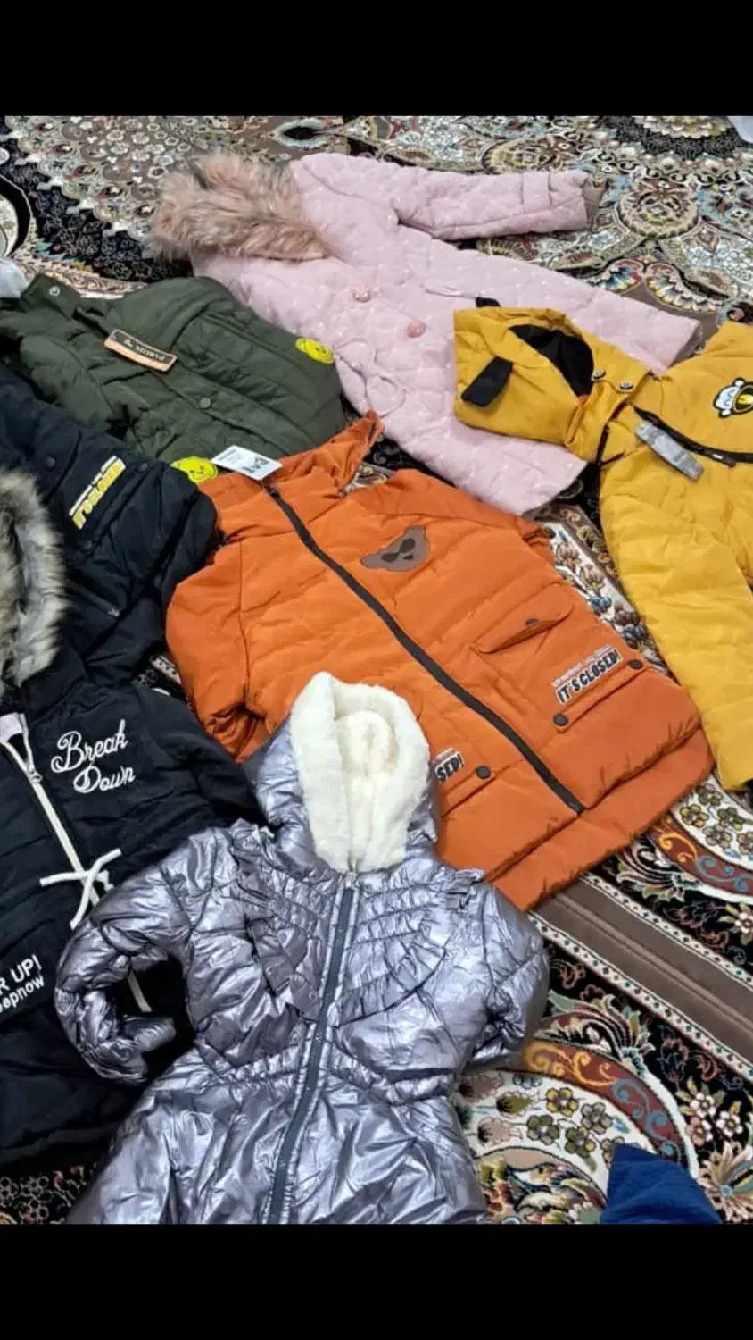 فروش فاکتوری تعدادی کاپشن به دلیل جمع کردن مغازه|لباس|آبدانان, |دیوار