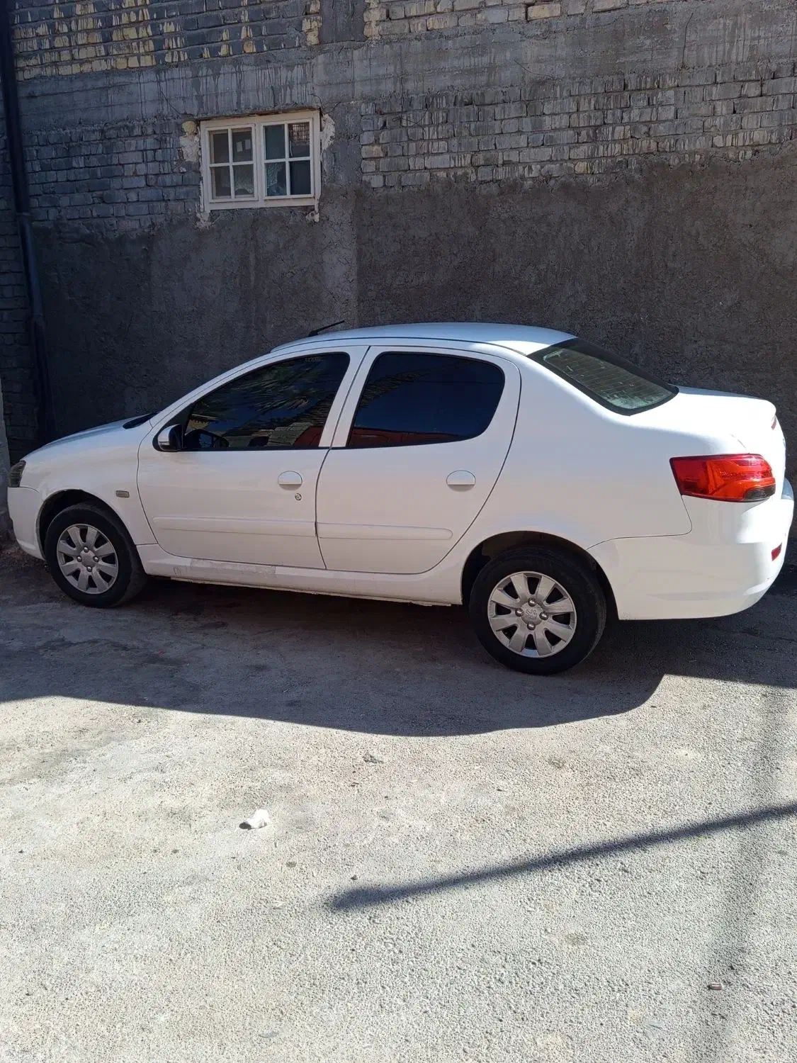 رانا پلاس|خودرو سواری و وانت|شیراز, مهدی‌آباد|دیوار