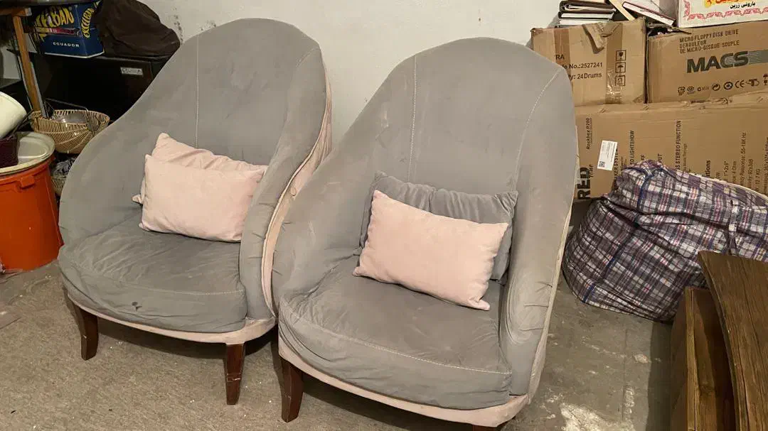 ۲ عدد مبل راحتی|مبلمان خانگی و میز عسلی|تهران, مجیدیه|دیوار