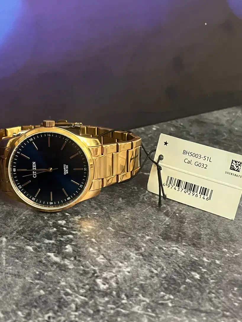 ساعت مچی|ساعت|تهران, دبستان|دیوار