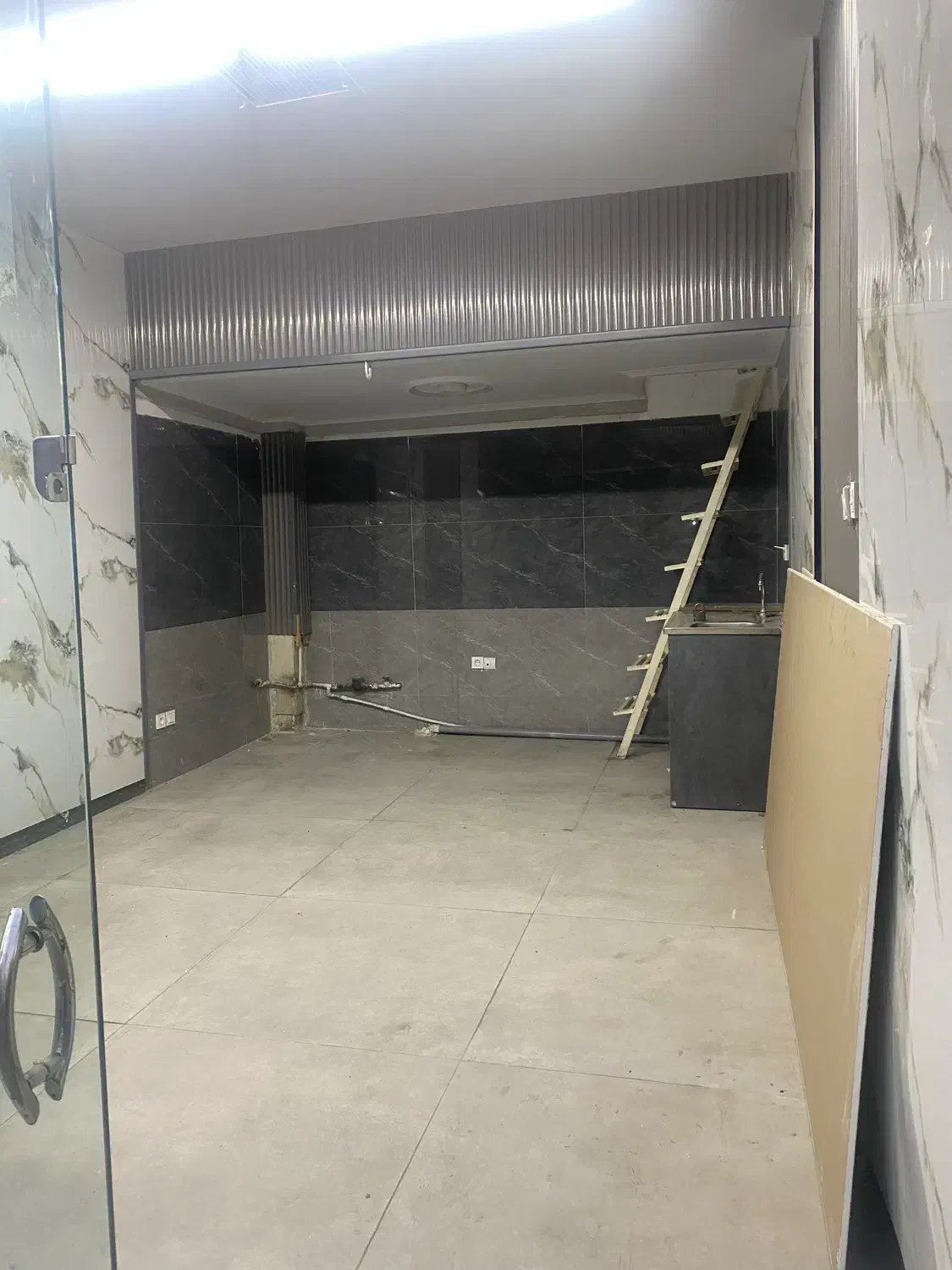 مغازه|اجارهٔ مغازه و غرفه|تهران, علم و صنعت|دیوار