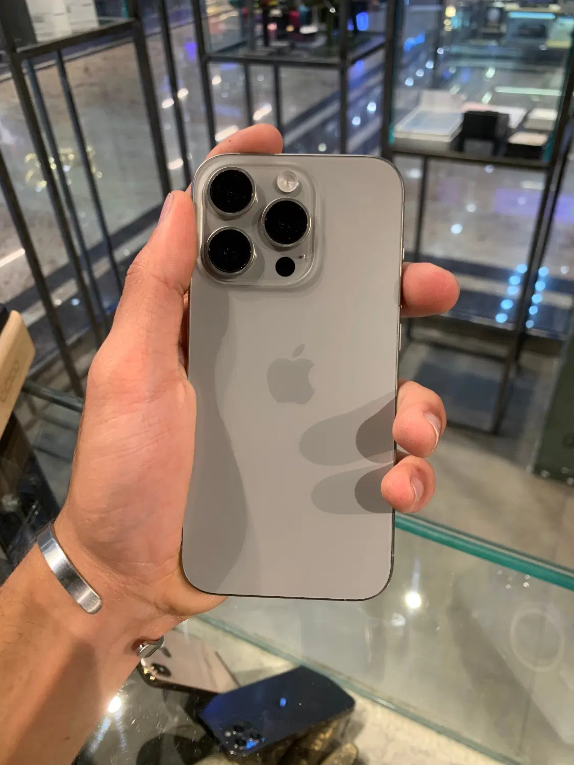 iPhone 15 PRO|موبایل|تهران, آسمان|دیوار