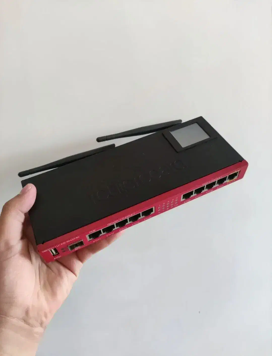 روتر میکروتیک Mikrotik RB2011|مودم و تجهیزات شبکه|بندرعباس, |دیوار