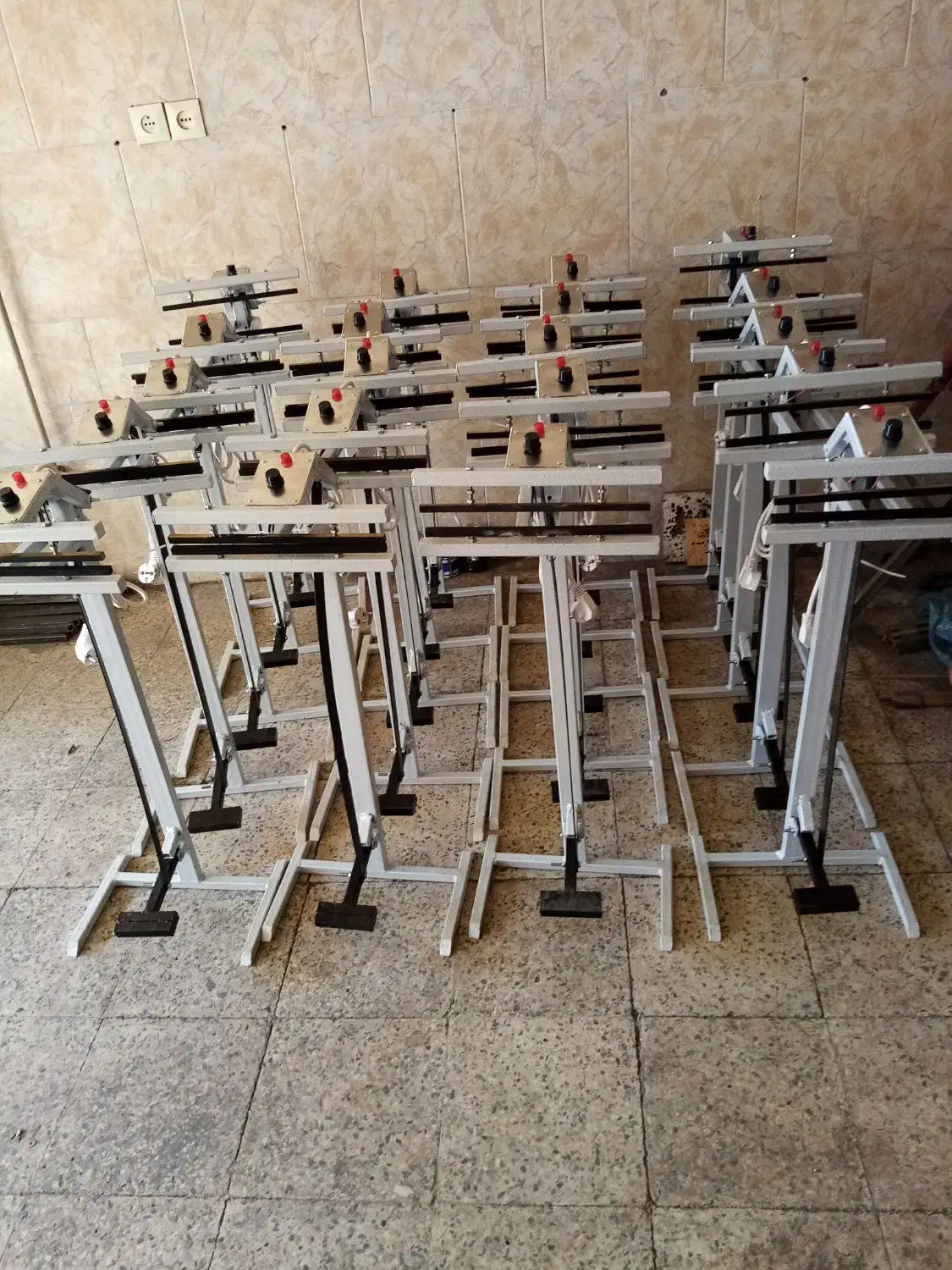 دستگاه دوخت پلاستیکی پدالی|فروشگاه و مغازه|محمدیه-قزوین, |دیوار