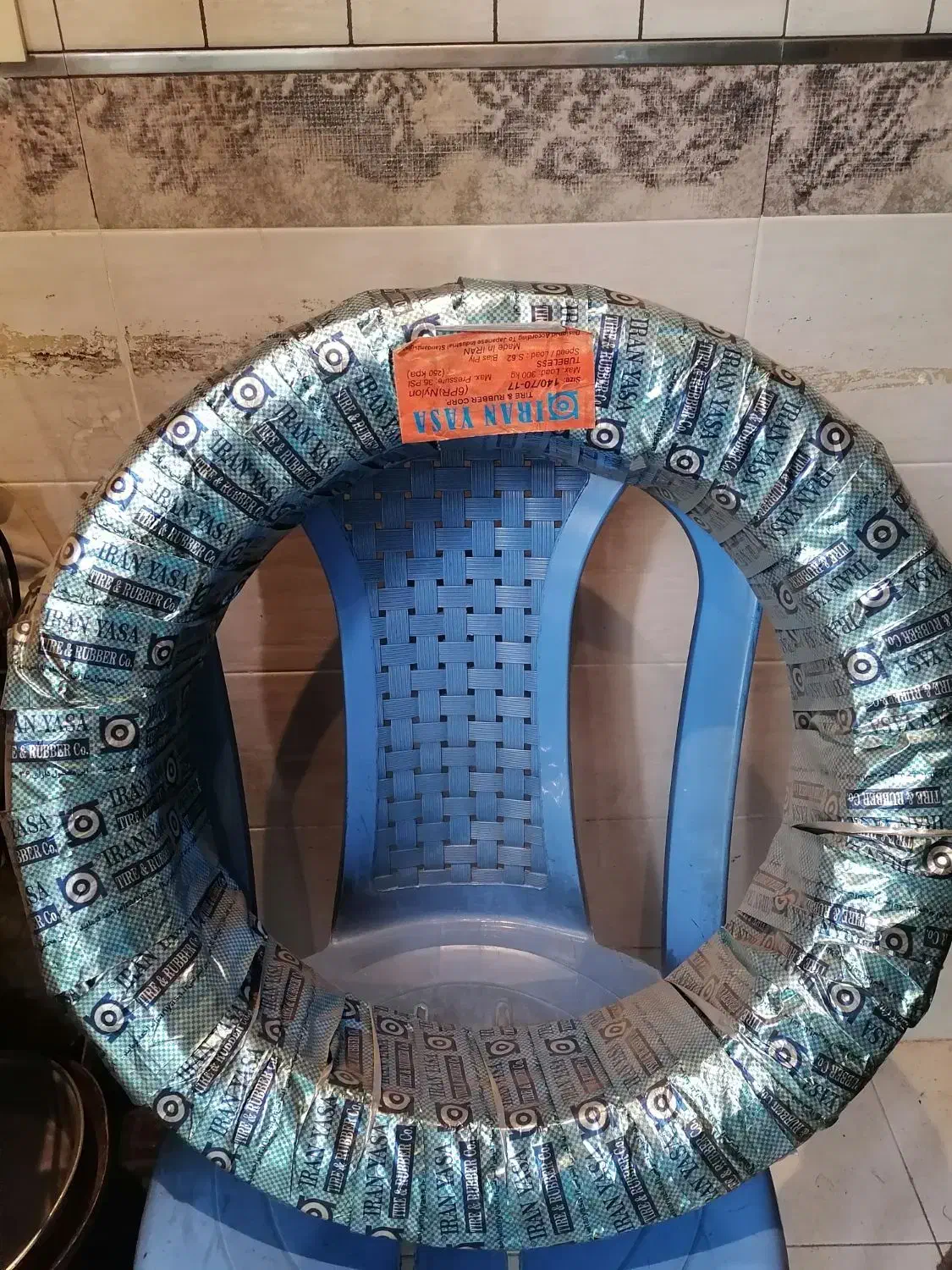 لاستیک یاسا 140/70/17|قطعات یدکی و لوازم جانبی|تهران, فلسطین (میدان انقلاب)|دیوار