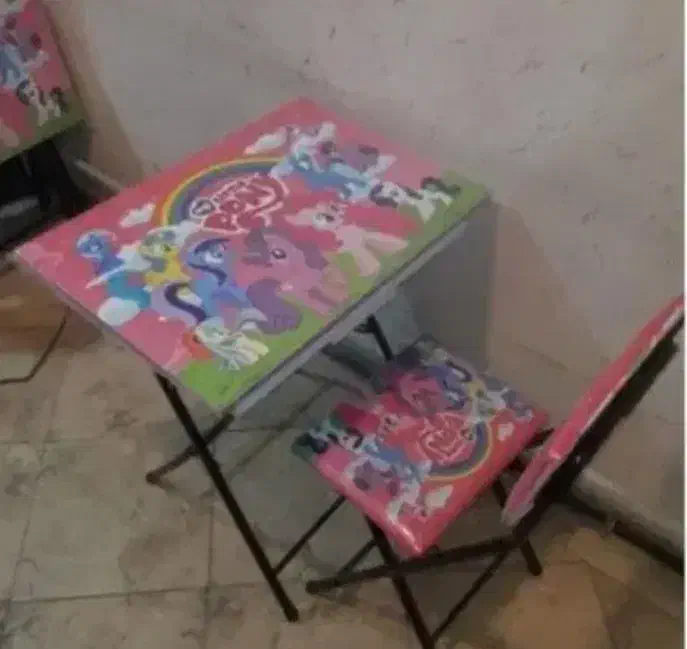 میز تحریر دخترانه|اسباب و اثاث بچه|تهران, سعادتآباد|دیوار