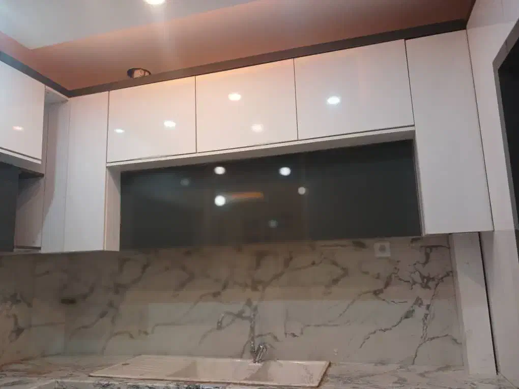 دوخوابه فاز چهار شیروونی قرمز|فروش آپارتمان|پرند, فاز ۴|دیوار