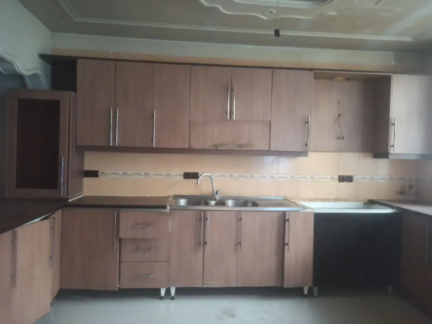 فروش کابینت سالم|مصالح و تجهیزات ساختمان|گلستان (تهران), |دیوار