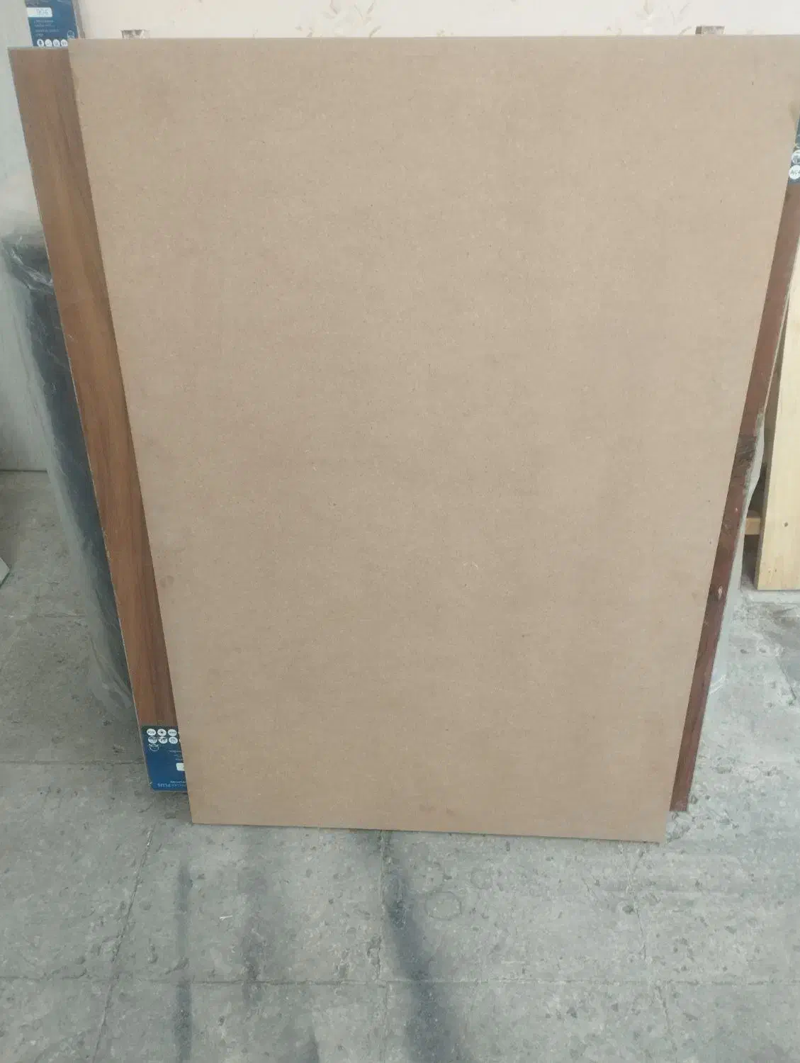 تخت خواب فلزی یک نفره و دو عدد کف تخت|تخت و سرویس خواب|بیرجند, |دیوار