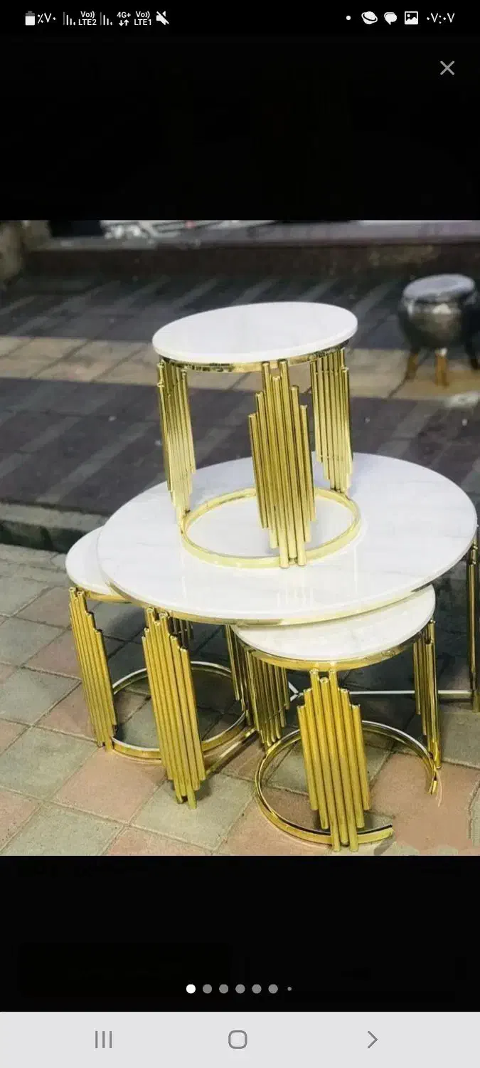 جلو مبلی فلزی با شیشه طلایی|مبلمان خانگی و میز عسلی|ملایر, |دیوار