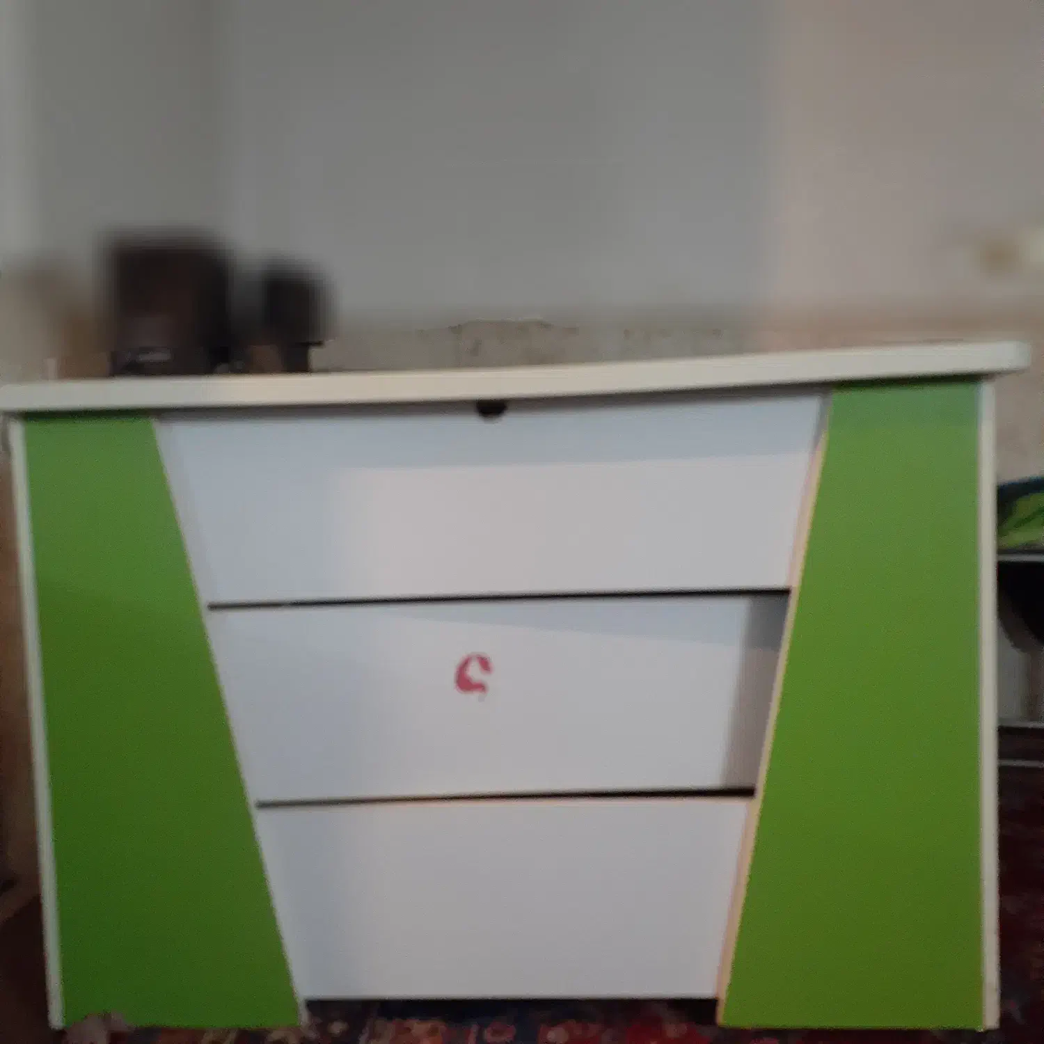 میز کار|میز تحریر و کامپیوتر|سبزوار, امام خمینی (ناوی)|دیوار