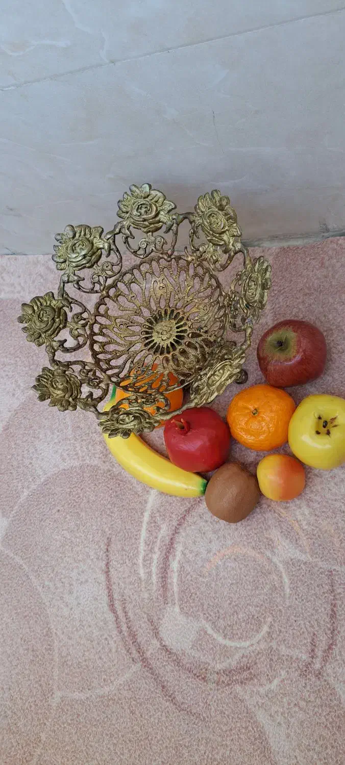 میوه خوری برنجی بامیوه|صنایع دستی و سایر لوازم تزئینی|گلستان (تهران), |دیوار