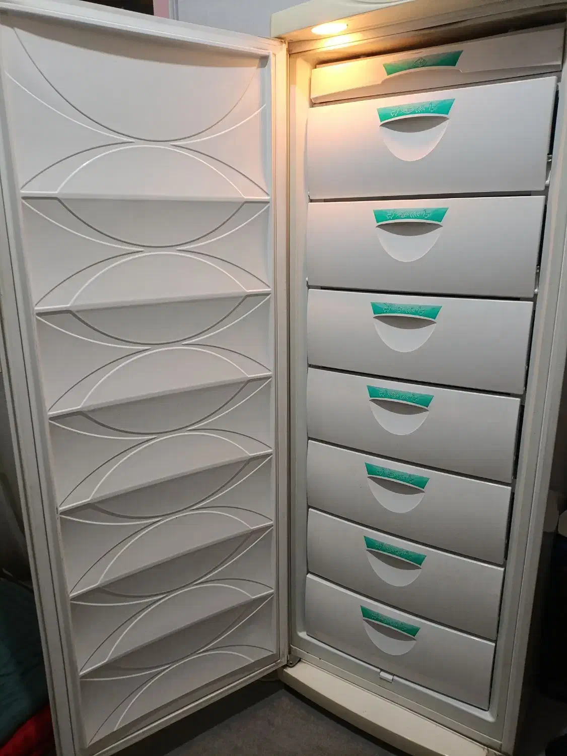 فریزر|یخچال و فریزر|رباط‌کریم, مسکن مهر آبشناسان|دیوار