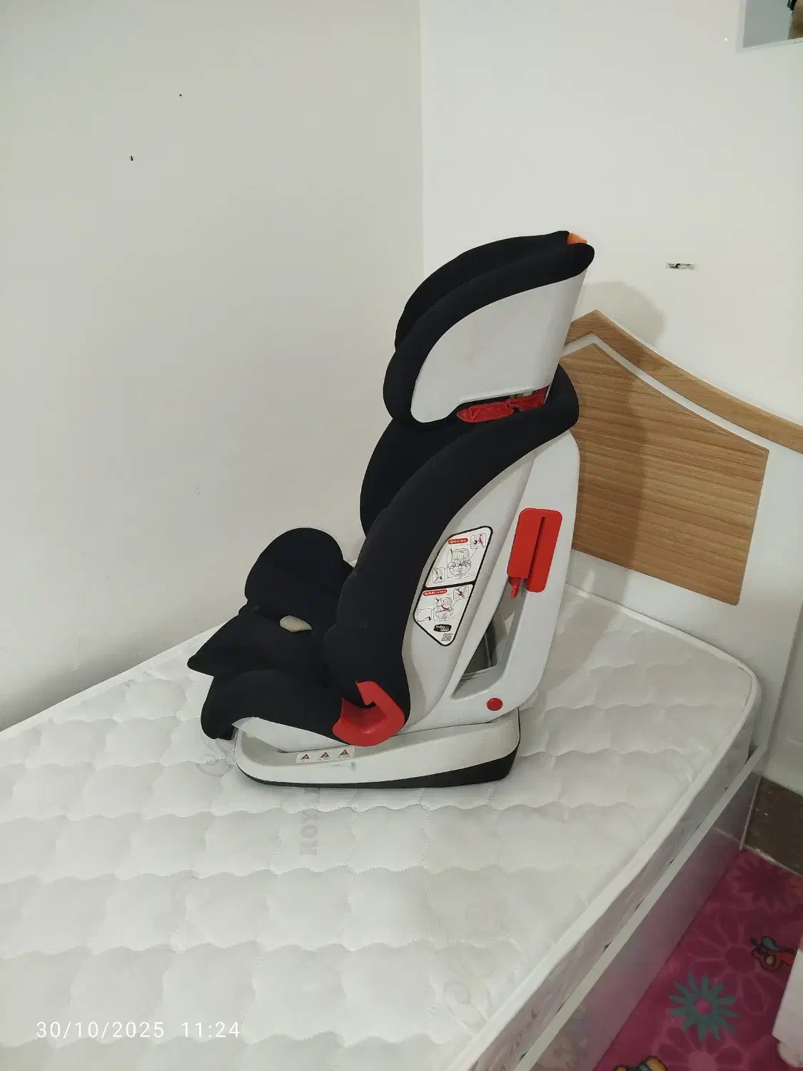 صندلی ماشین کودک مارک بی بی لند|کالسکه و لوازم جانبی|بندر گناوه, |دیوار