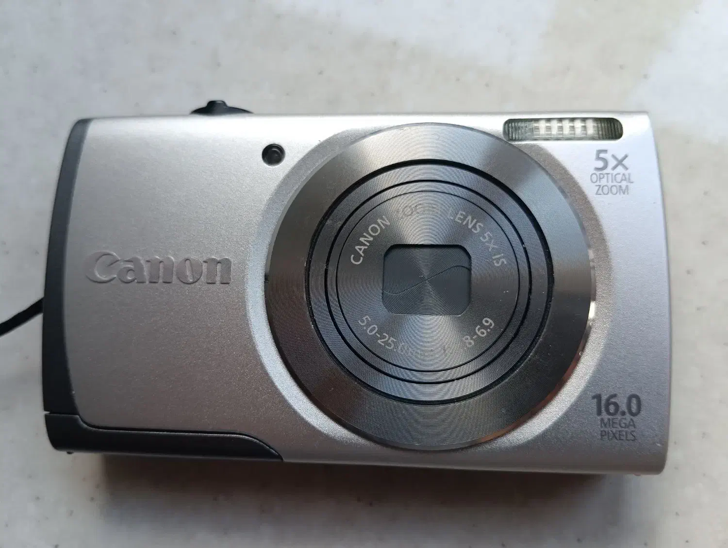 دوربین عکاسی وفیلمبرداریcanon|دوربین عکاسی و فیلم‌برداری|اراک, |دیوار