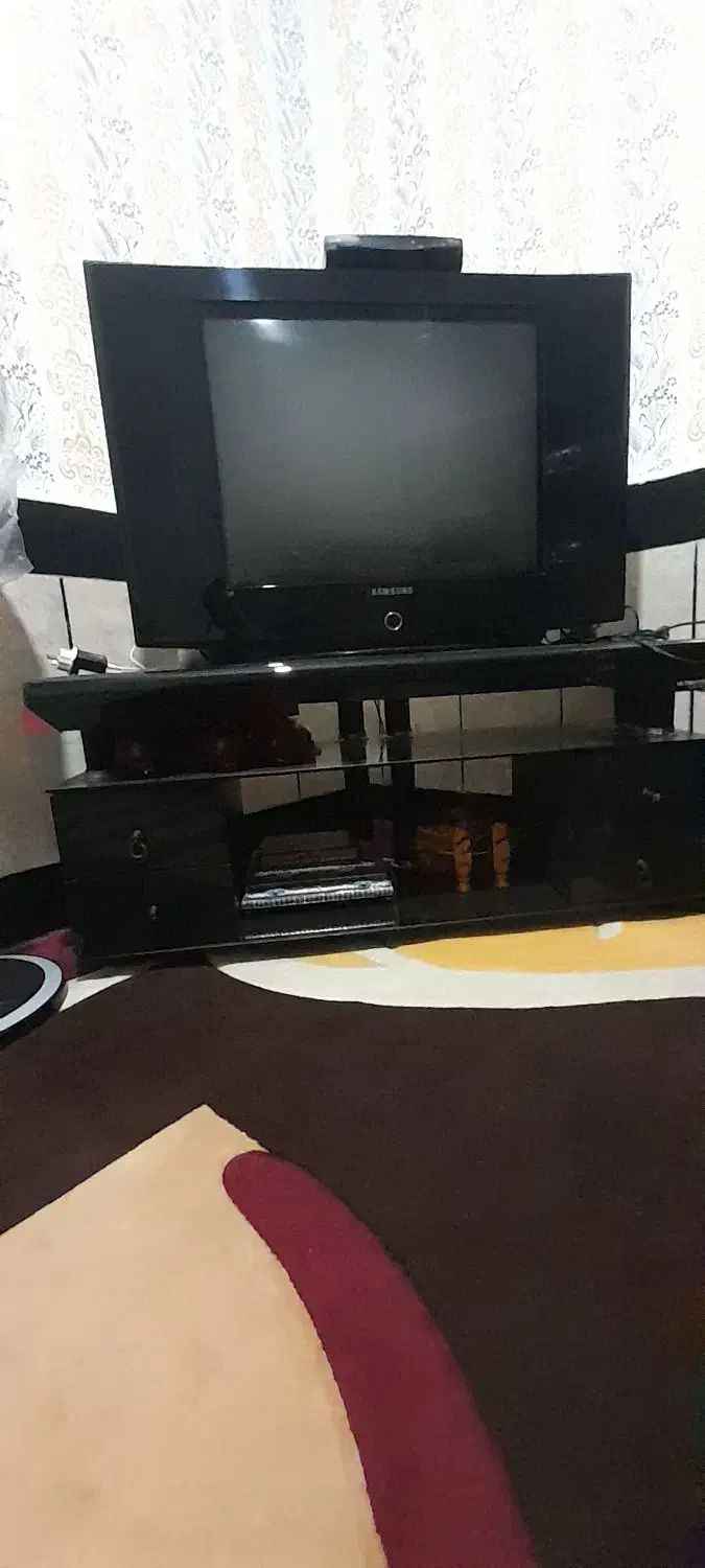 تلویزیون ۳۲ اینج|تلویزیون و پروژکتور|آغاجاری, |دیوار