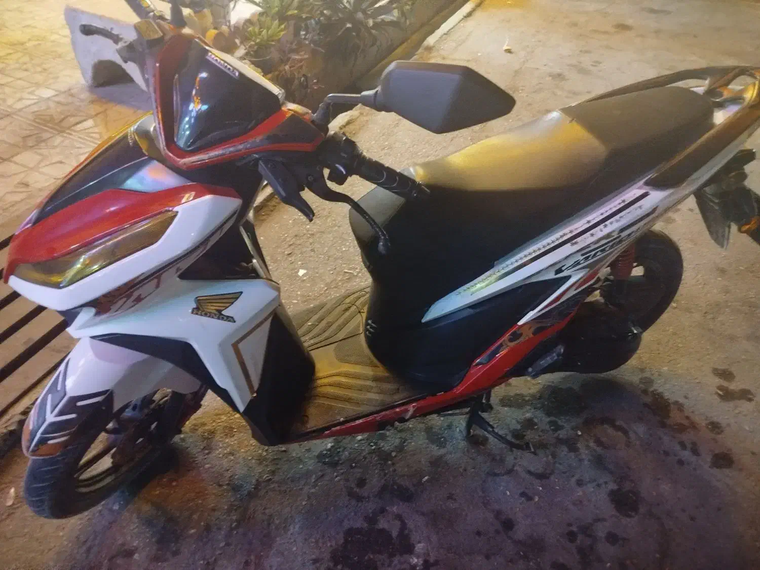 موتور کلیک 1401|موتورسیکلت|بوشهر, |دیوار