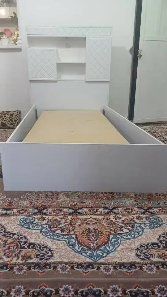 میز تلویزیون و تخت خواب|مبلمان خانگی و میز عسلی|شیراز, دوکوهک|دیوار